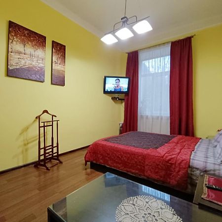Apartment Anna Lviv Dış mekan fotoğraf