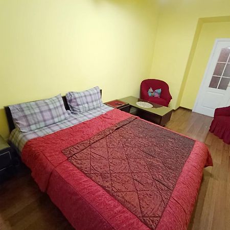 Apartment Anna Lviv Dış mekan fotoğraf