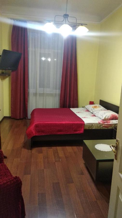 Apartment Anna Lviv Dış mekan fotoğraf
